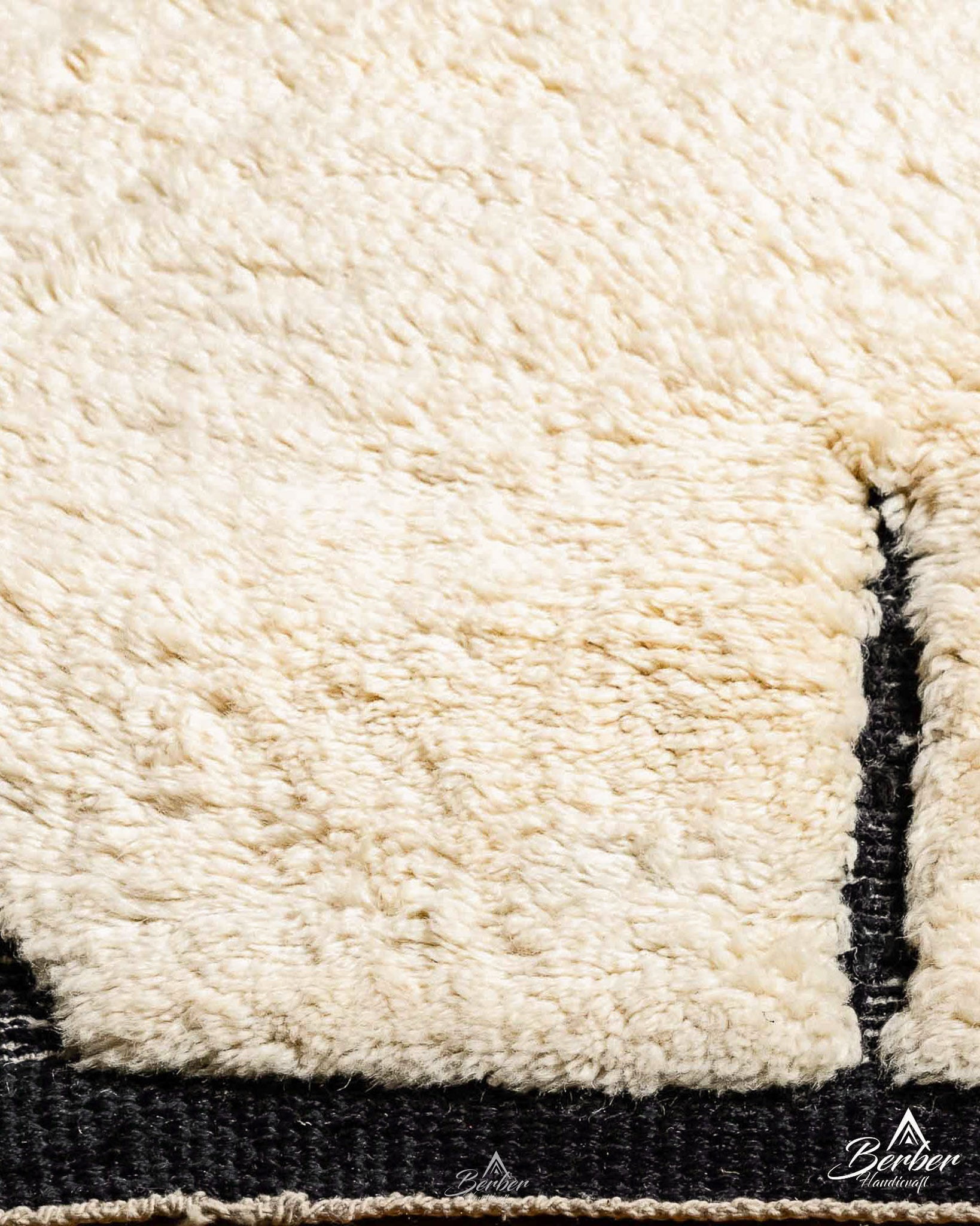 Custom Moroccan Rug 3 X 5 Ft | 90 X 150 Cm / With Tassels / Short (0.4” / 1 cm)