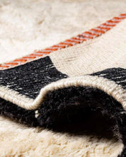Decorative Handwoven Rug 3 X 5 Ft | 90 X 150 Cm / With Tassels / Short (0.4” / 1 cm)