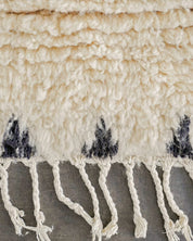 Diamond Beni Ourain Runner 2 X 6 Ft | 60 X 180 Cm / With Tassels / Short (0.4” / 1 cm)