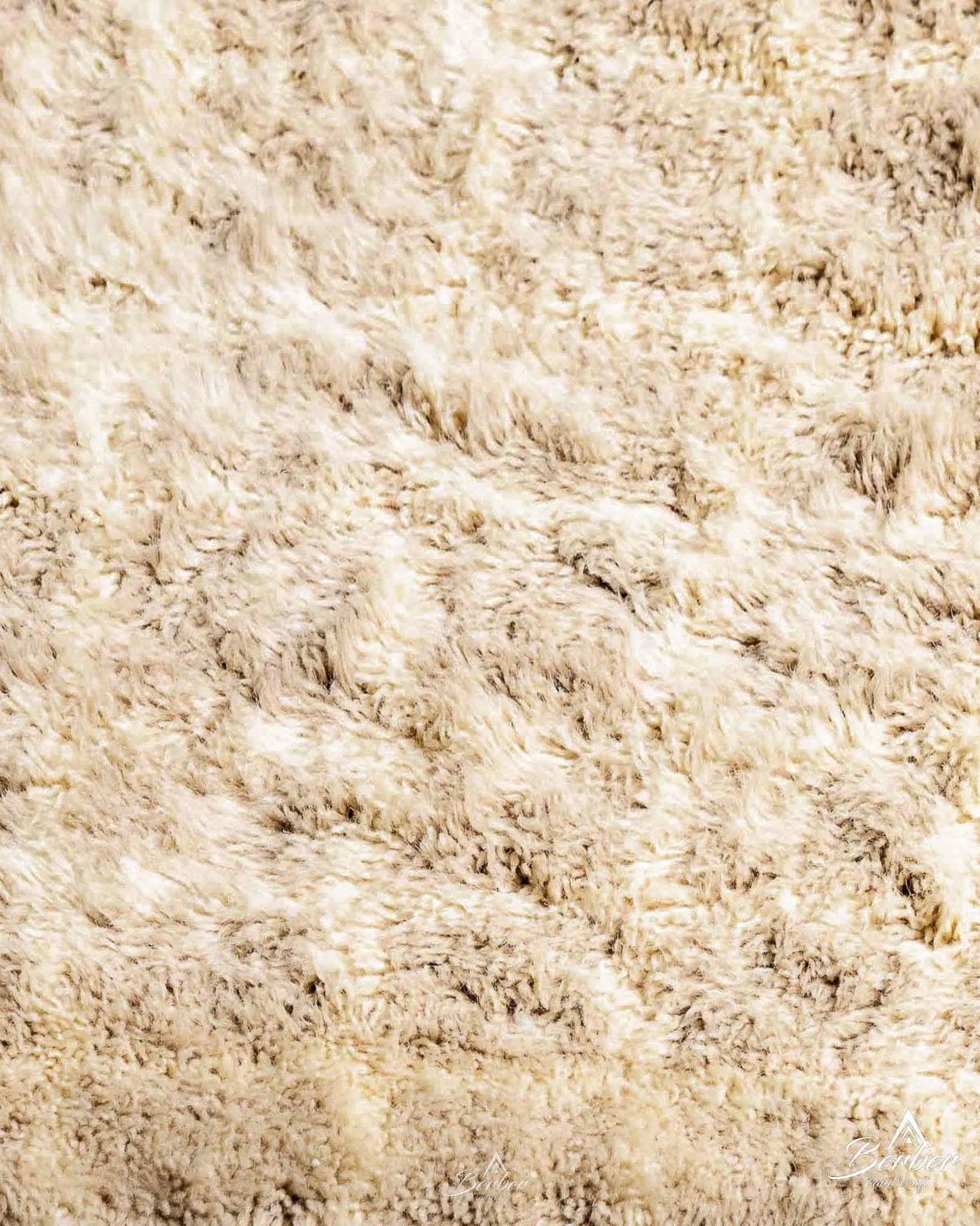 Fluffy Beni Ourain Rug 3 X 5 Ft | 90 X 150 Cm / With Tassels / Short (0.4” / 1 cm)