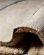 Genuine Wool Rug 3 X 5 Ft | 90 X 150 Cm / With Tassels / Short (0.4” / 1 cm)