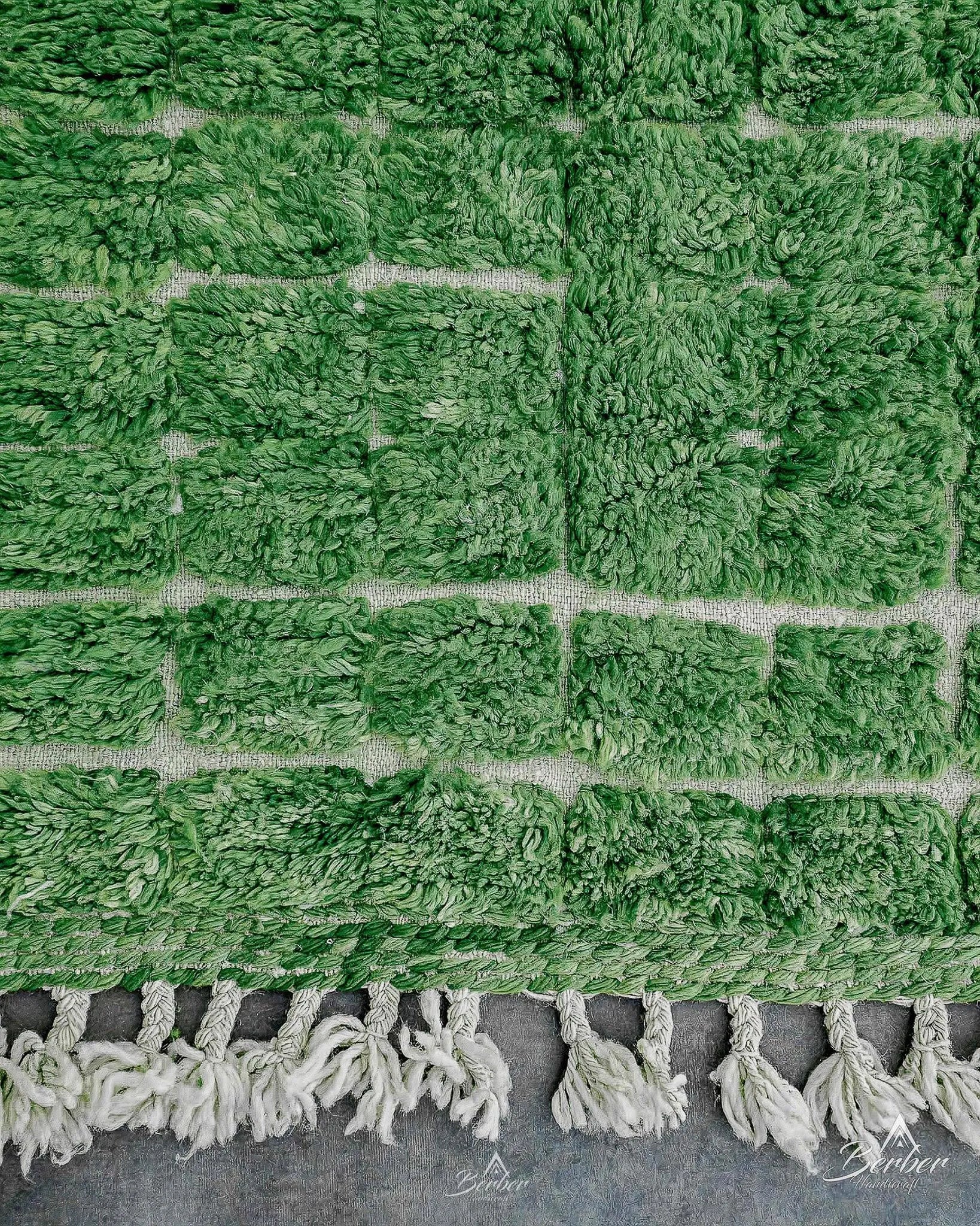 Green Berber Rug 3 X 5 Ft | 90 X 150 Cm / With Tassels / Short (0.4” / 1 cm)