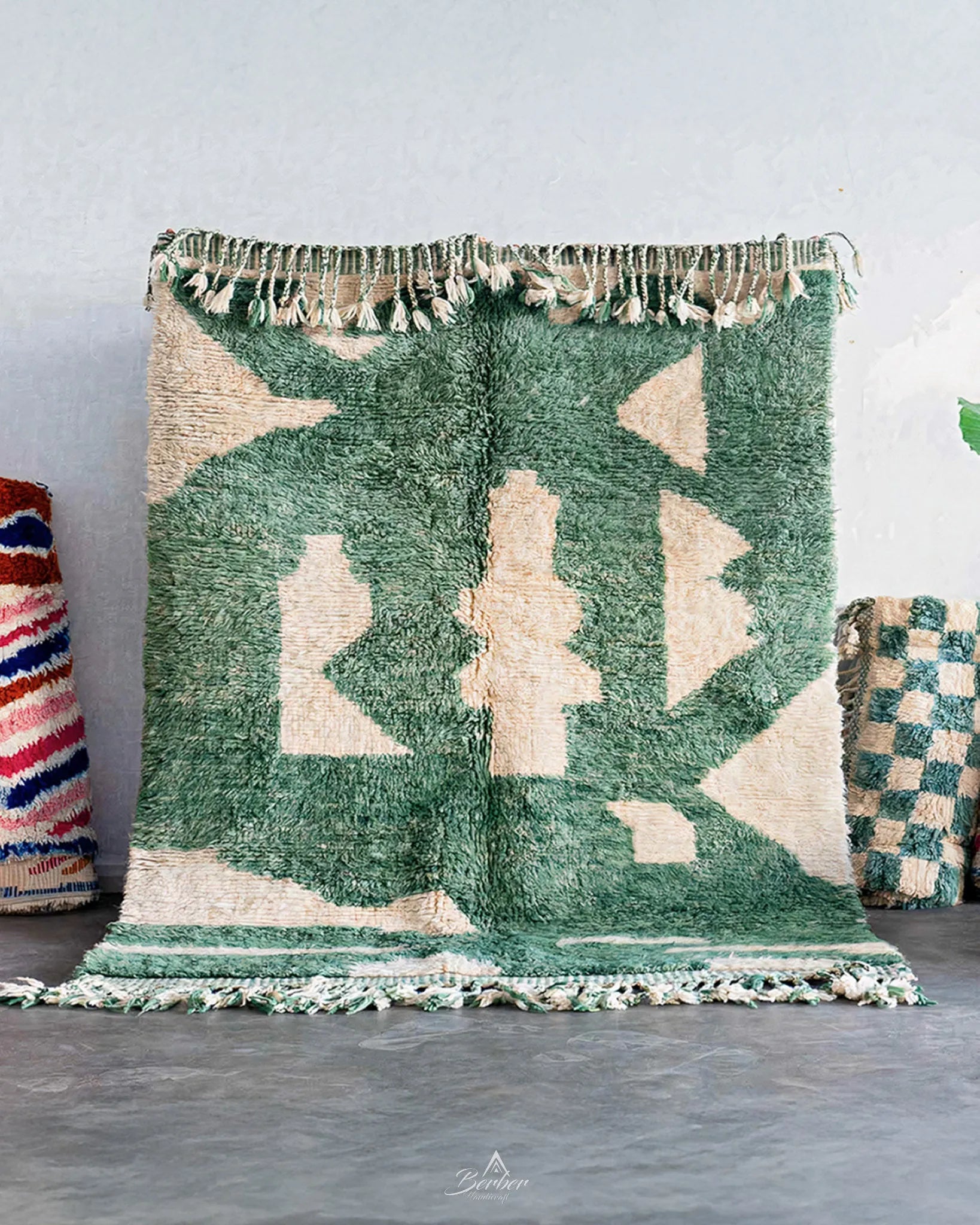 Green Handmade Rug 3 X 5 Ft | 90 X 150 Cm / With Tassels / Short (0.4” / 1 cm)