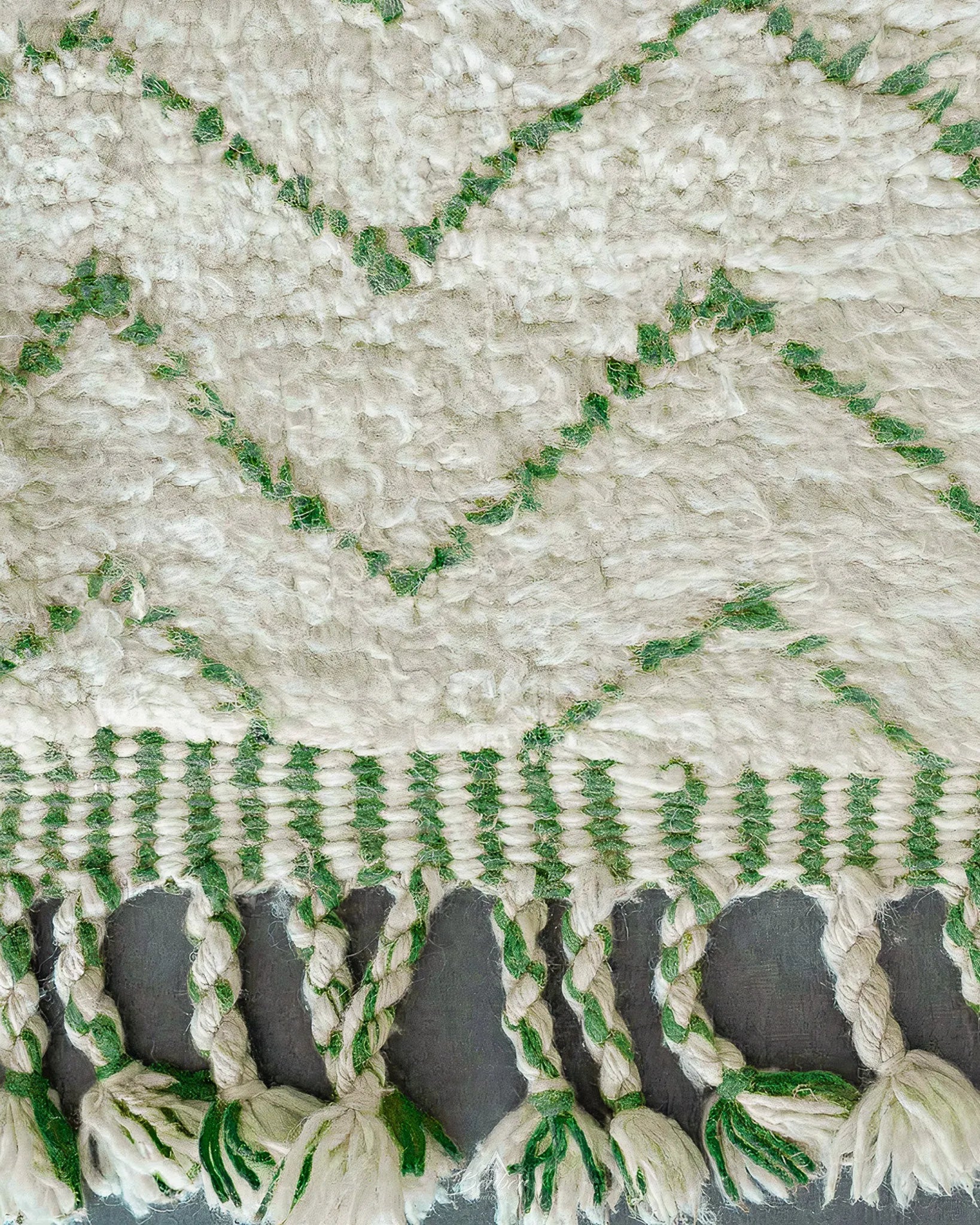 Green Minimalist Rug 3 X 5 Ft | 90 X 150 Cm / With Tassels / Short (0.4” / 1 cm)