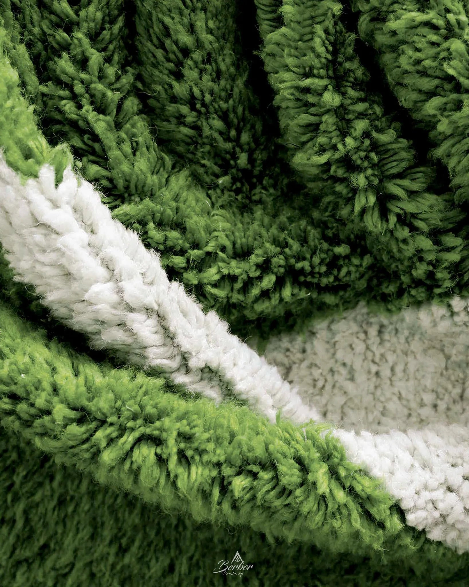 Green Moroccan Carpet 3 X 5 Ft | 90 X 150 Cm / With Tassels / Short (0.4” / 1 cm)