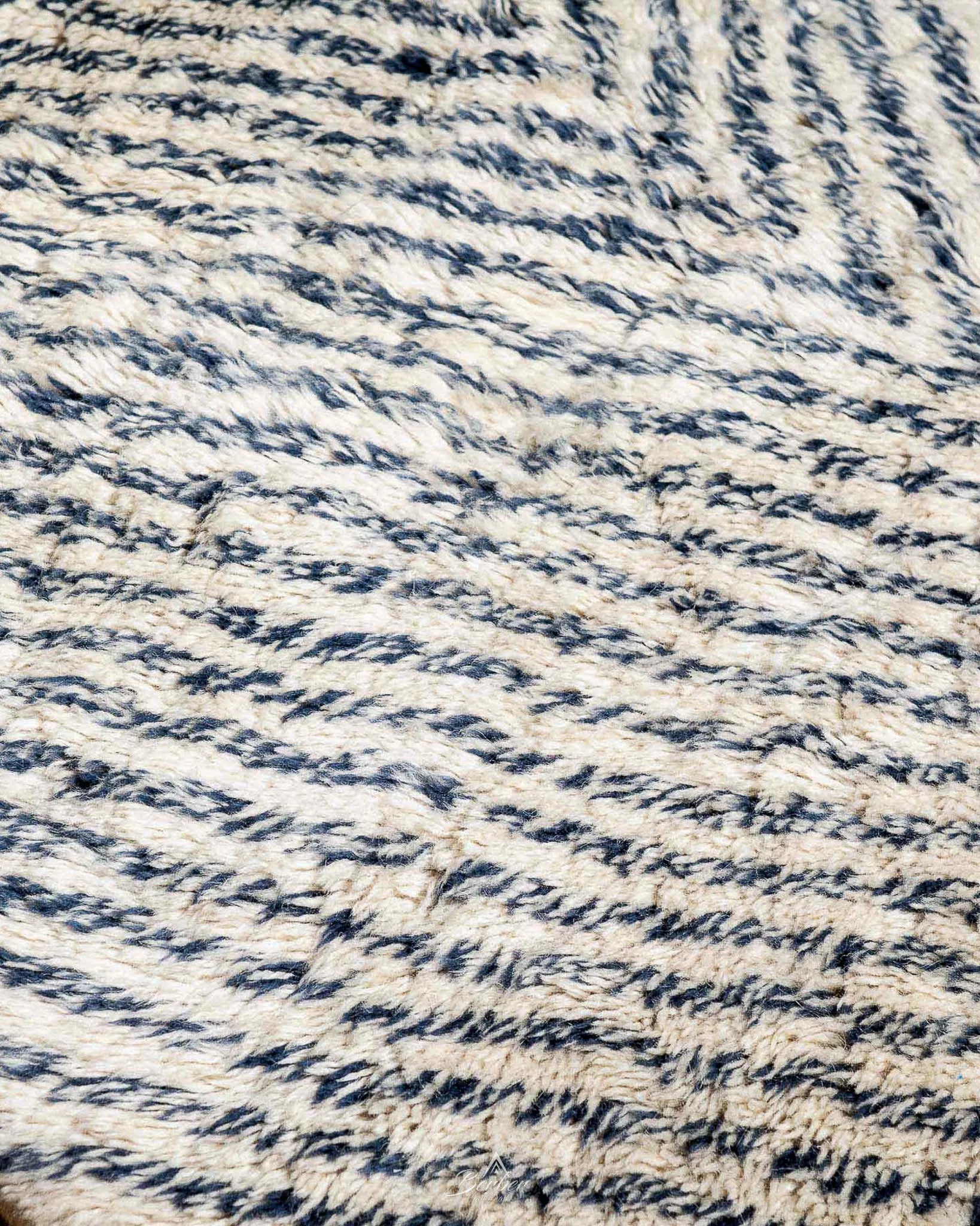 Grey Handwoven Rug 3 X 5 Ft | 90 X 150 Cm / With Tassels / Short (0.4” / 1 cm)