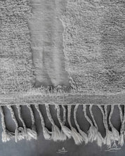 Grey Irregular Rug 3 X 5 Ft | 90 X 150 Cm / With Tassels / Short (0.4” / 1 cm)