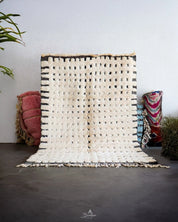Hand Knotted Wool Rug 3 X 5 Ft | 90 X 150 Cm / With Tassels / Short (0.4” / 1 cm)