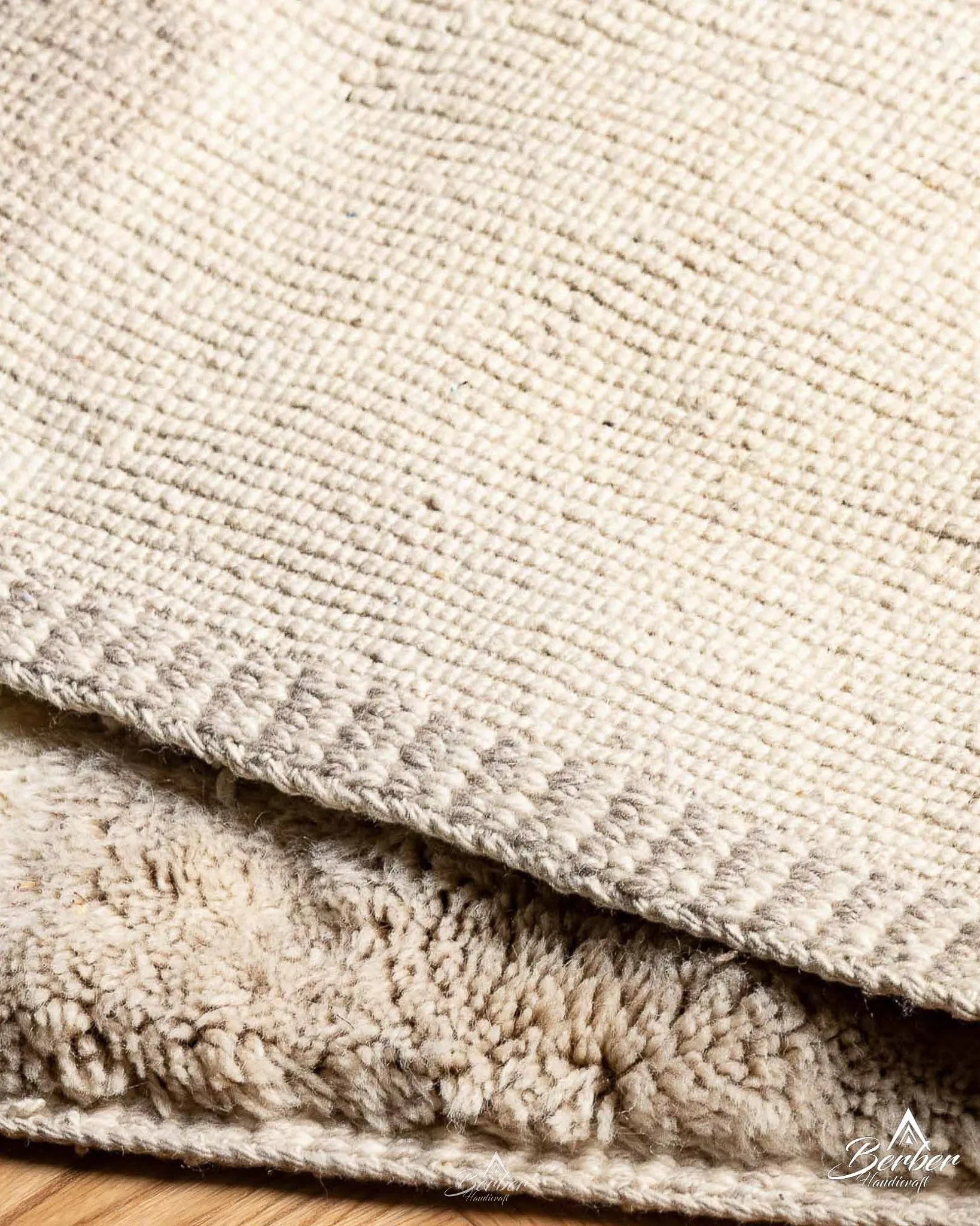 Handmade Beni Ourain Carpet 3 X 5 Ft | 90 X 150 Cm / With Tassels / Short (0.4” / 1 cm)