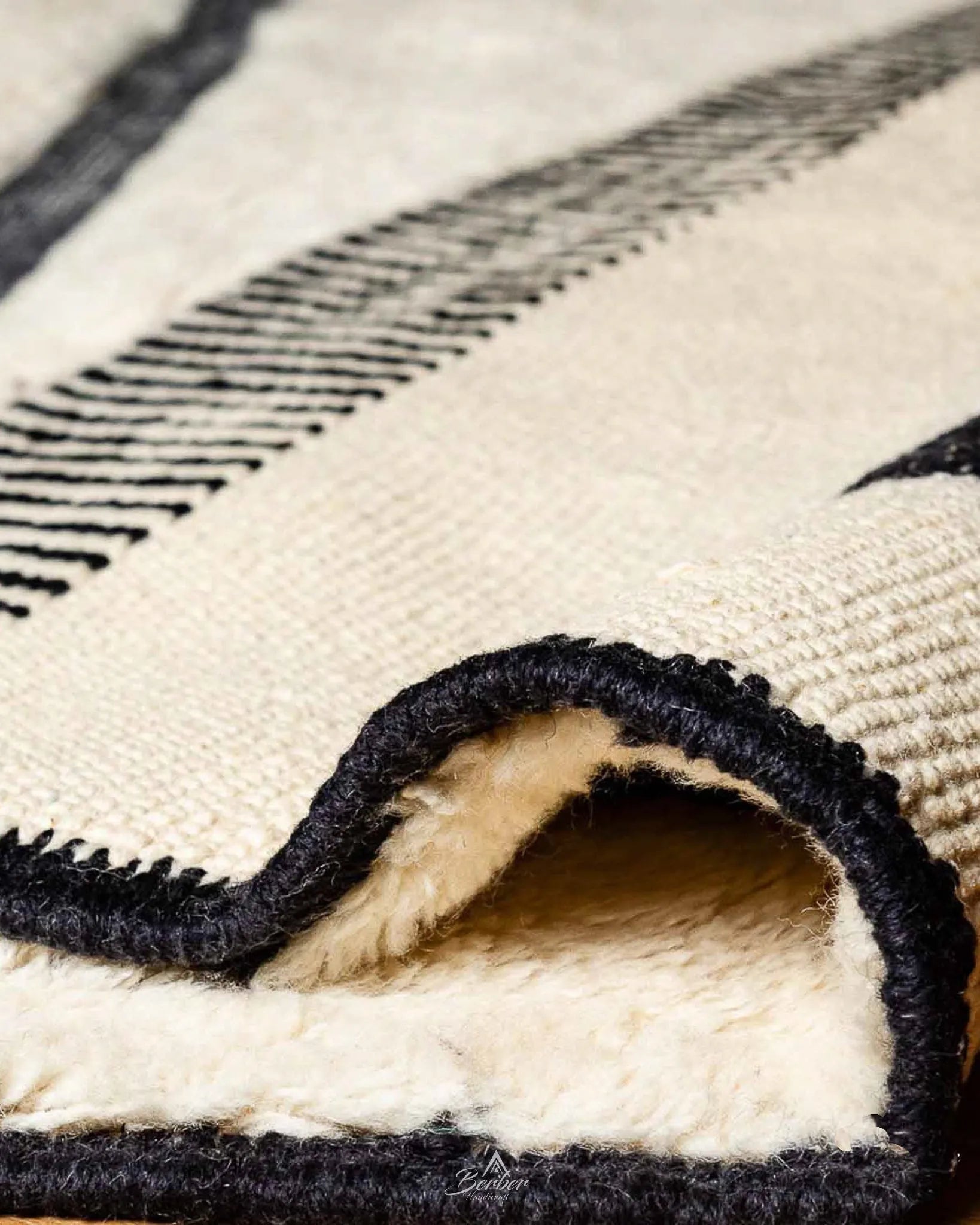 Handmade Rug 3 X 5 Ft | 90 X 150 Cm / With Tassels / Short (0.4” / 1 cm)