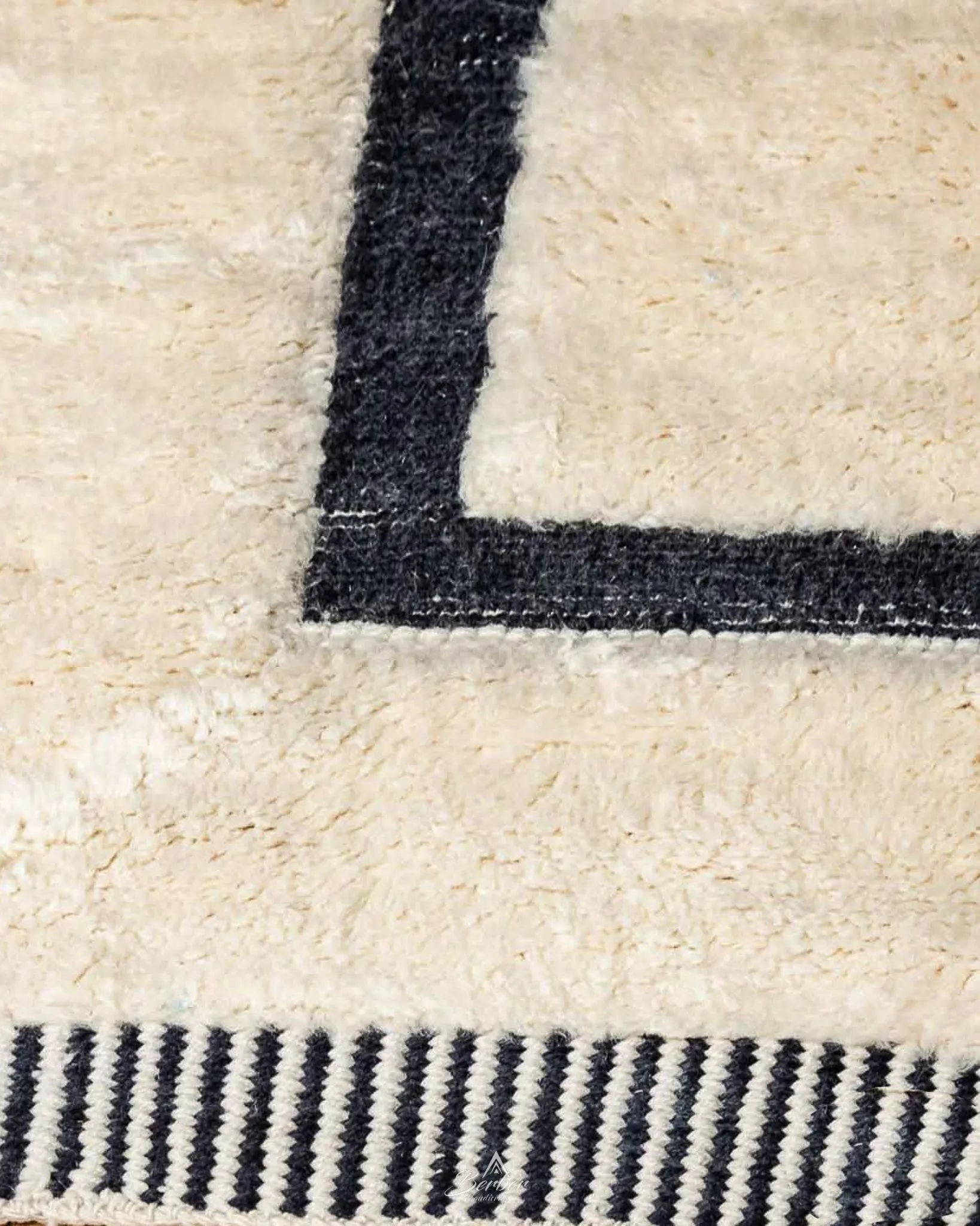 Handmade Rug 3 X 5 Ft | 90 X 150 Cm / With Tassels / Short (0.4” / 1 cm)