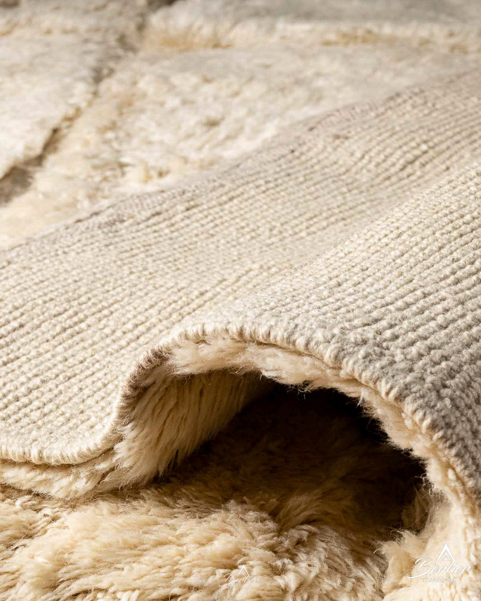 Handwoven Moroccan Rug 3 X 5 Ft | 90 X 150 Cm / With Tassels / Short (0.4” / 1 cm)