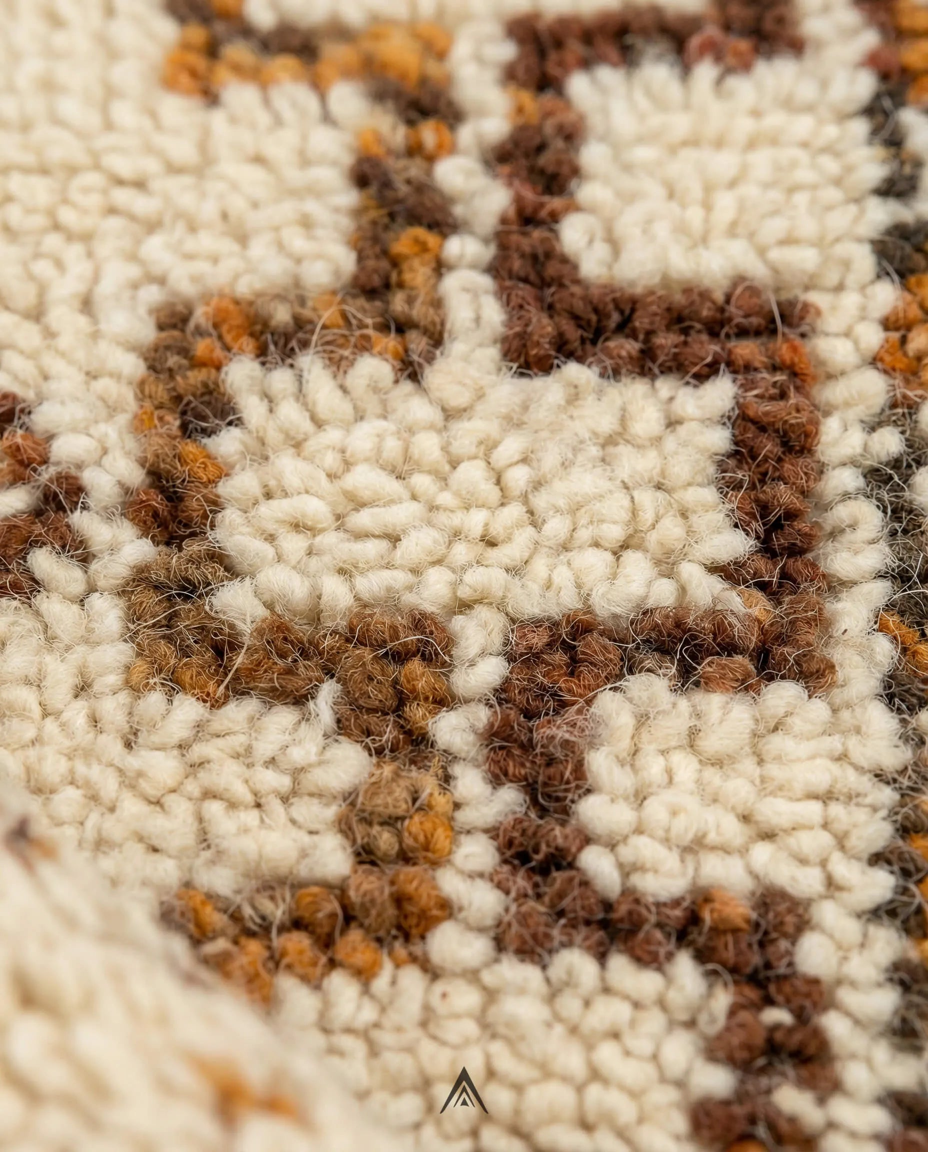 Heritage Artisan Rug 6.2x10 ft — 190x310 cm-Berber Handicraft