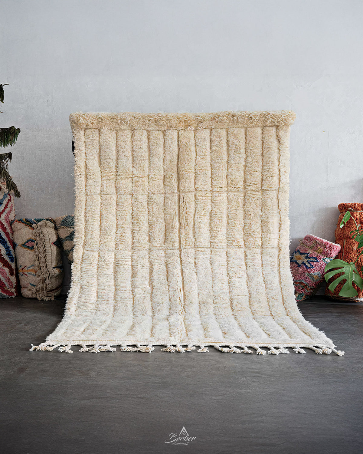 Ivory Moroccan Rug 3 X 5 Ft | 90 X 150 Cm / With Tassels / Short (0.4” / 1 cm)