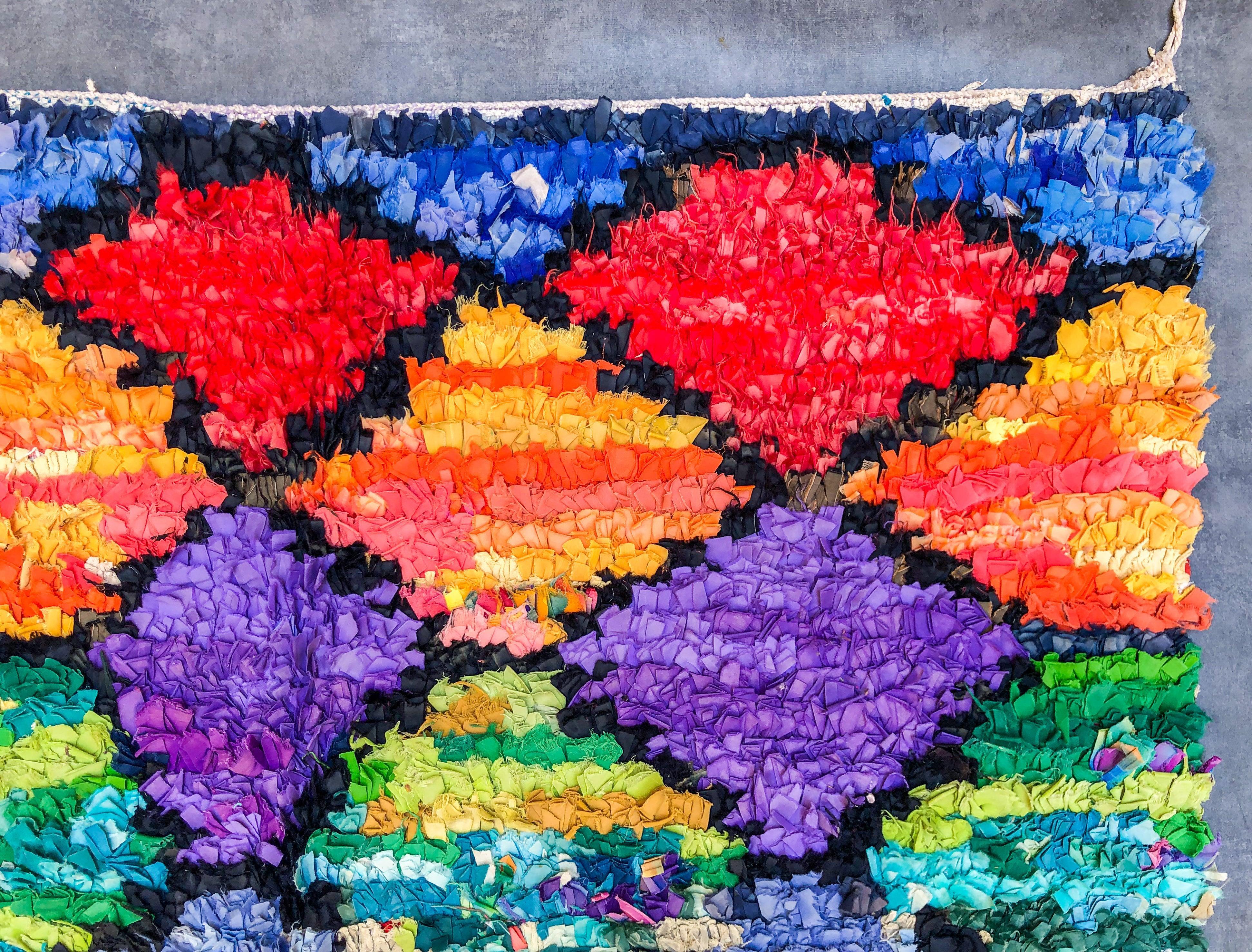 Vintage Boujaad Boucherouite rug-Berber Handicraft