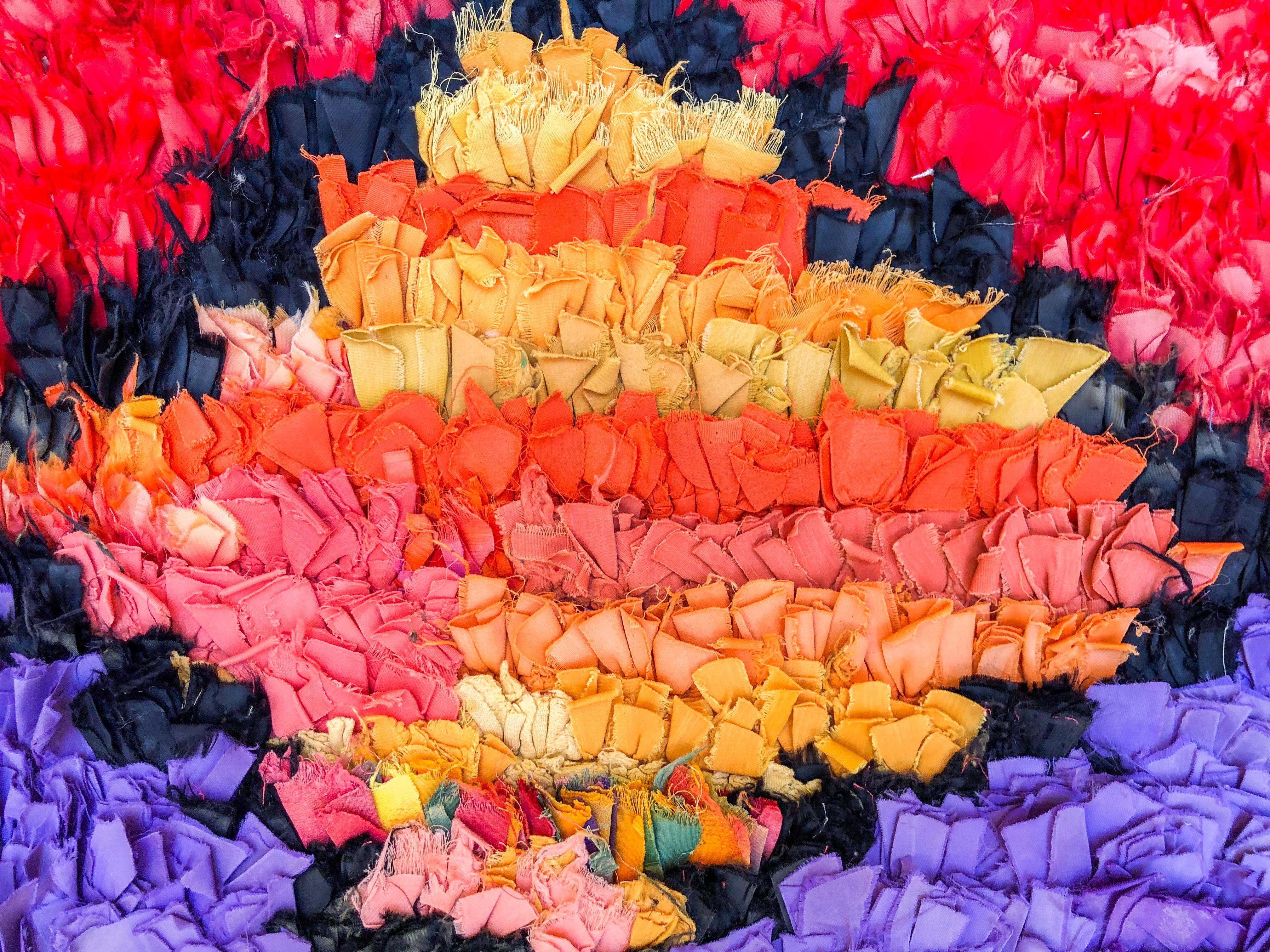 Vintage Boujaad Boucherouite rug-Berber Handicraft