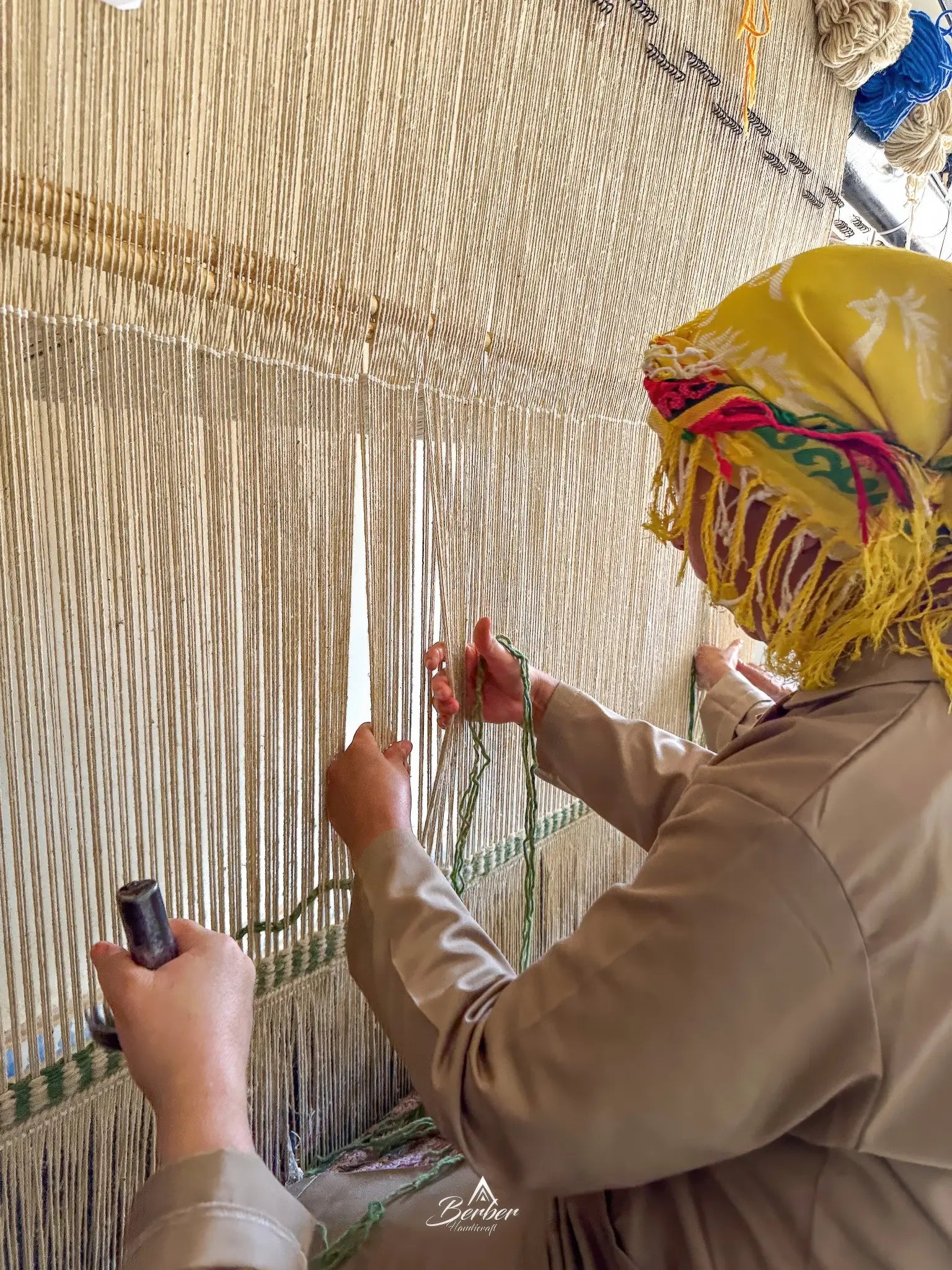 Making-a-rug-Berber-Handicraft-2.webp