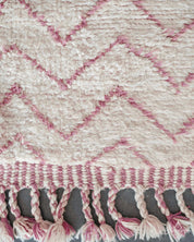 Minimalist Pink Rug 3 X 5 Ft | 90 X 150 Cm / With Tassels / Short (0.4” / 1 cm)