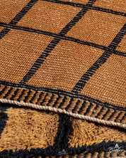 Modern Black and Brown Area Rug 3 X 5 Ft | 90 X 150 Cm / With Tassels / Short (0.4” / 1 cm)