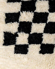 Moroccan Checkered Runner 3 X 5 Ft | 90 X 150 Cm / With Tassels / Short (0.4” / 1 cm)