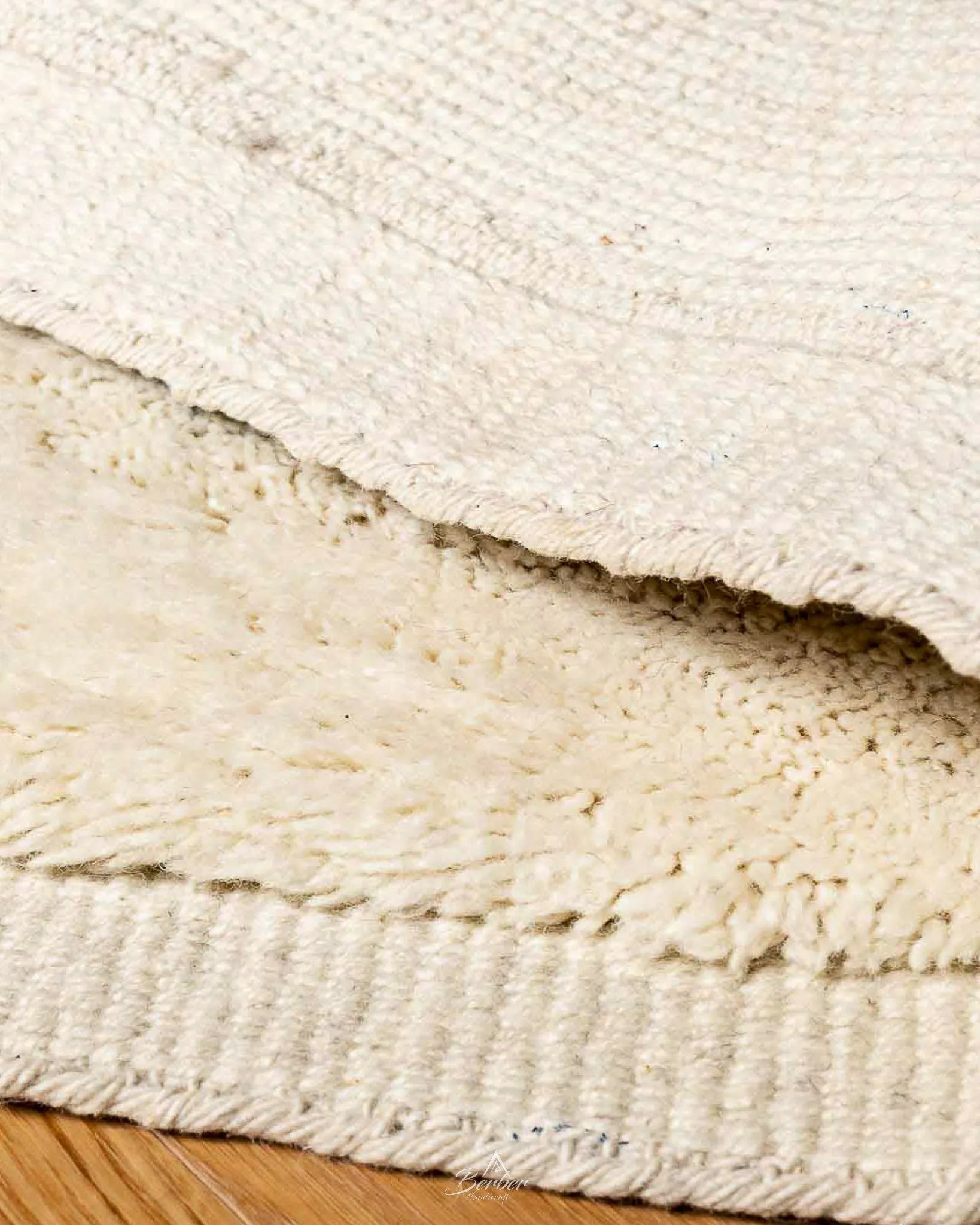Moroccan Checkered Runner 3 X 5 Ft | 90 X 150 Cm / With Tassels / Short (0.4” / 1 cm)