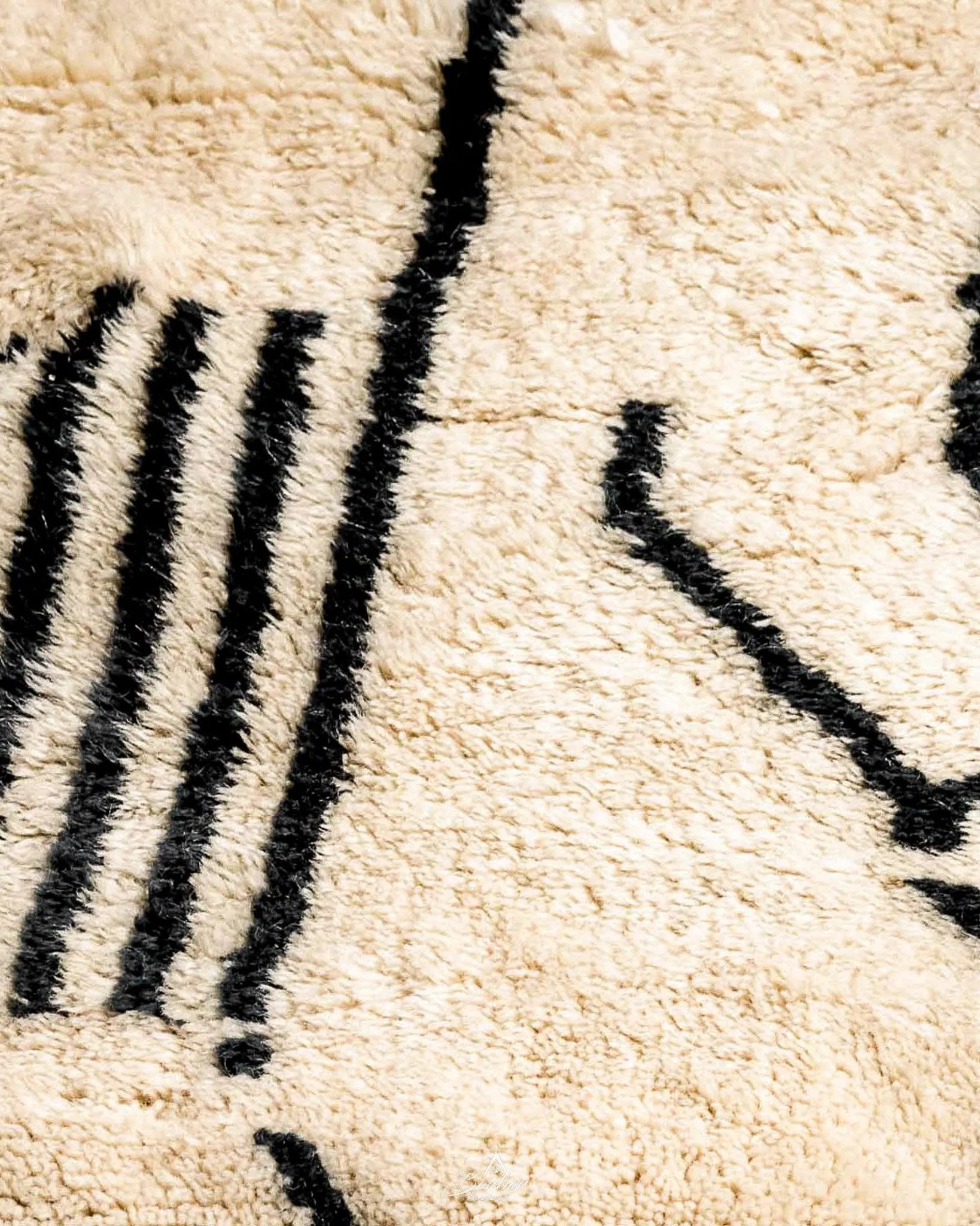 Moroccan Custom Rug 3 X 5 Ft | 90 X 150 Cm / With Tassels / Short (0.4” / 1 cm)