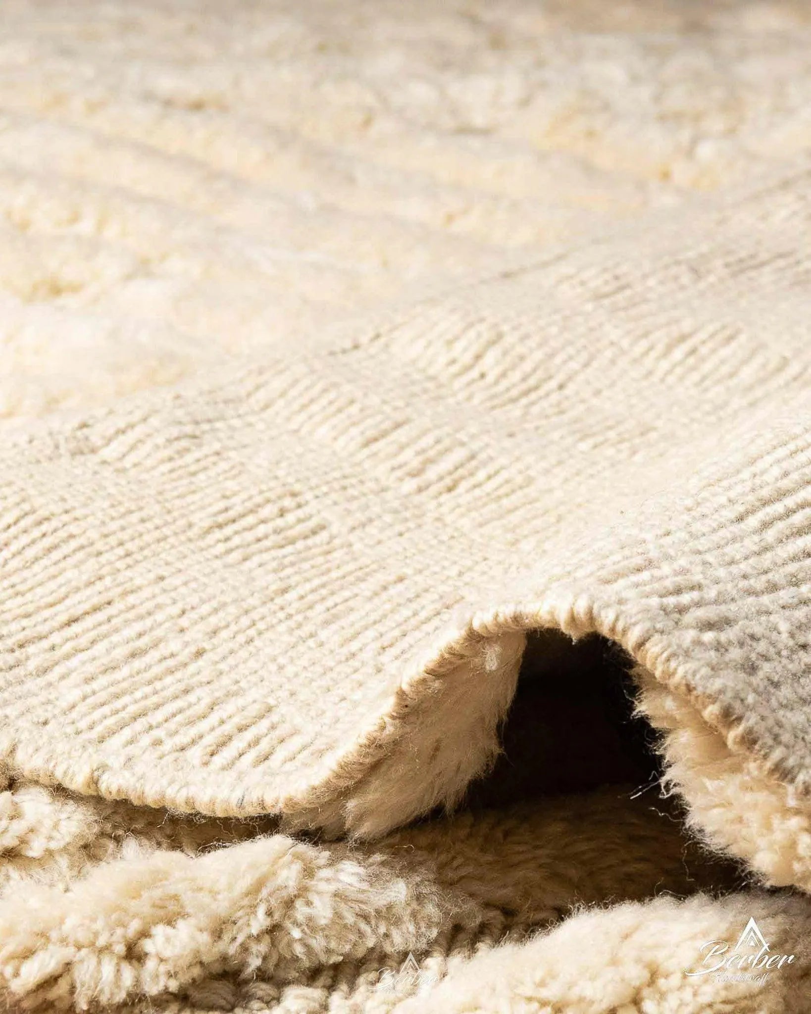 Moroccan Floor Rug 3 X 5 Ft | 90 X 150 Cm / With Tassels / Short (0.4” / 1 cm)