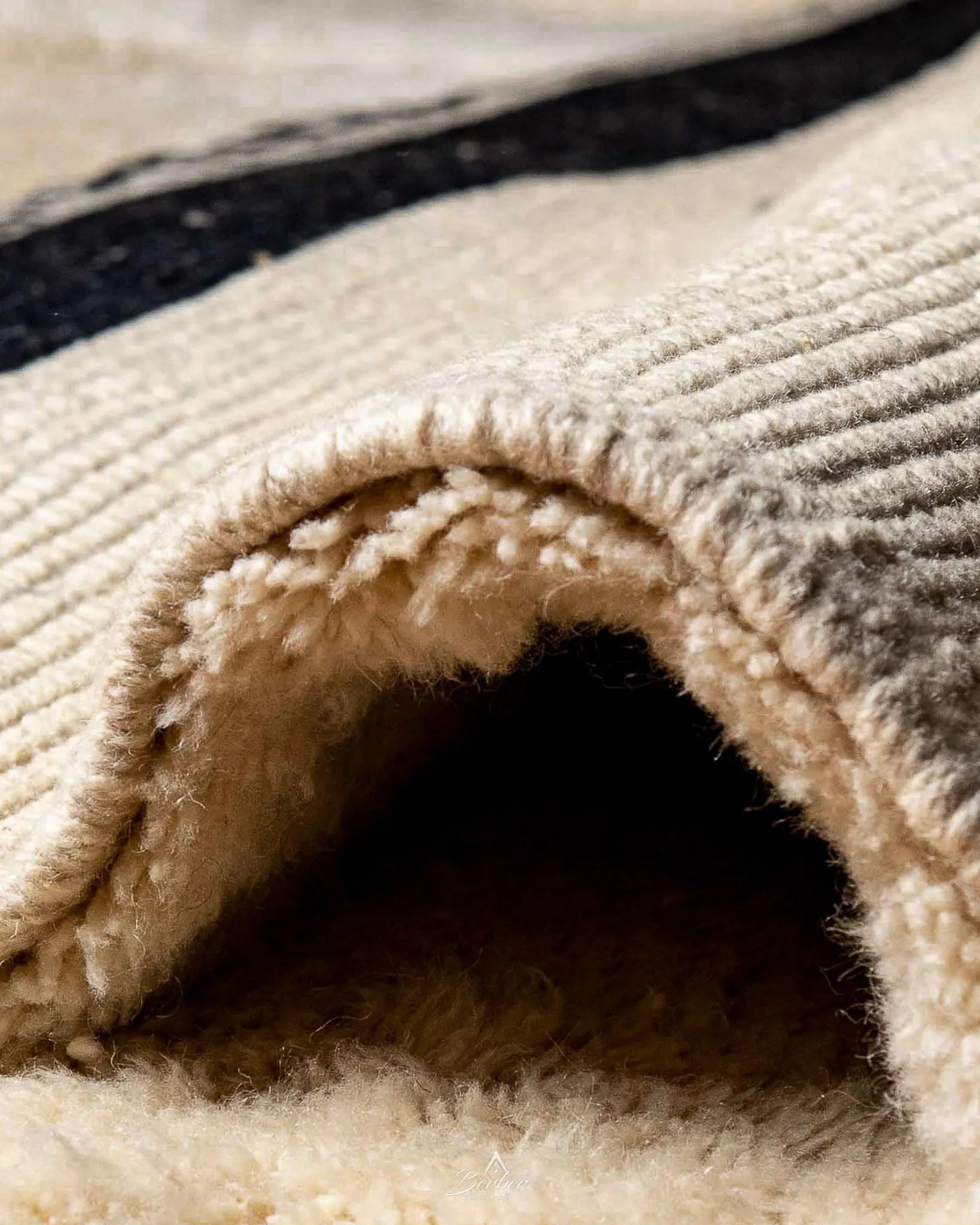 Moroccan Handwoven Rug 3 X 5 Ft | 90 X 150 Cm / With Tassels / Short (0.4” / 1 cm)