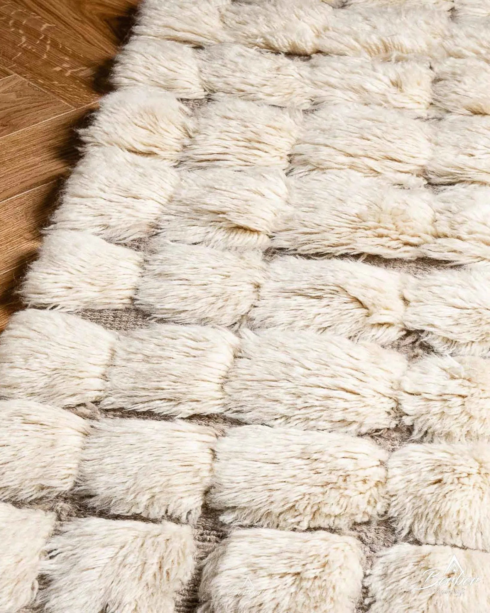 Moroccan Runner 2 X 6 Ft | 60 X 180 Cm / With Tassels / Short (0.4” / 1 cm)