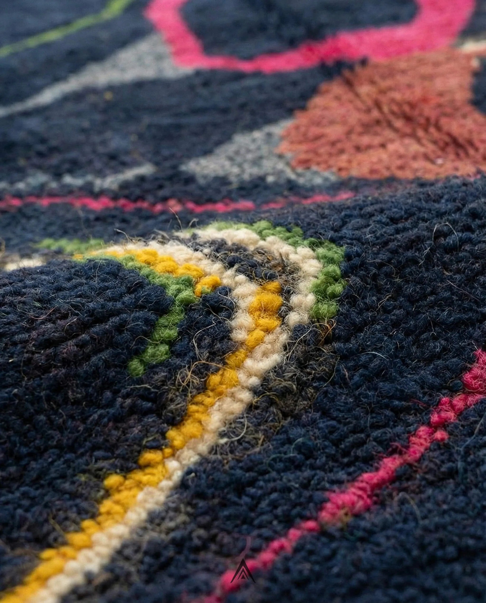 Moroccan Statement Rug 6x8 ft - 180x244 cm-Berber Handicraft