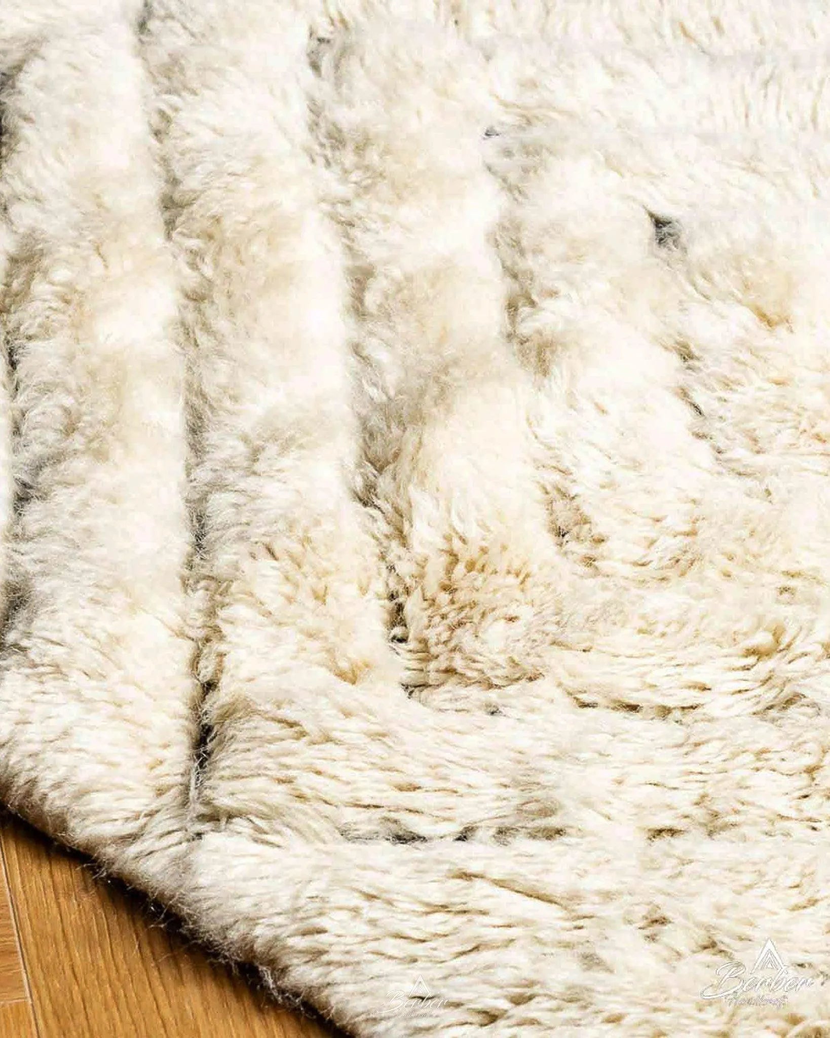 Moroccan Style Rug Runner 2 X 6 Ft | 60 X 180 Cm / With Tassels / Short (0.4” / 1 cm)