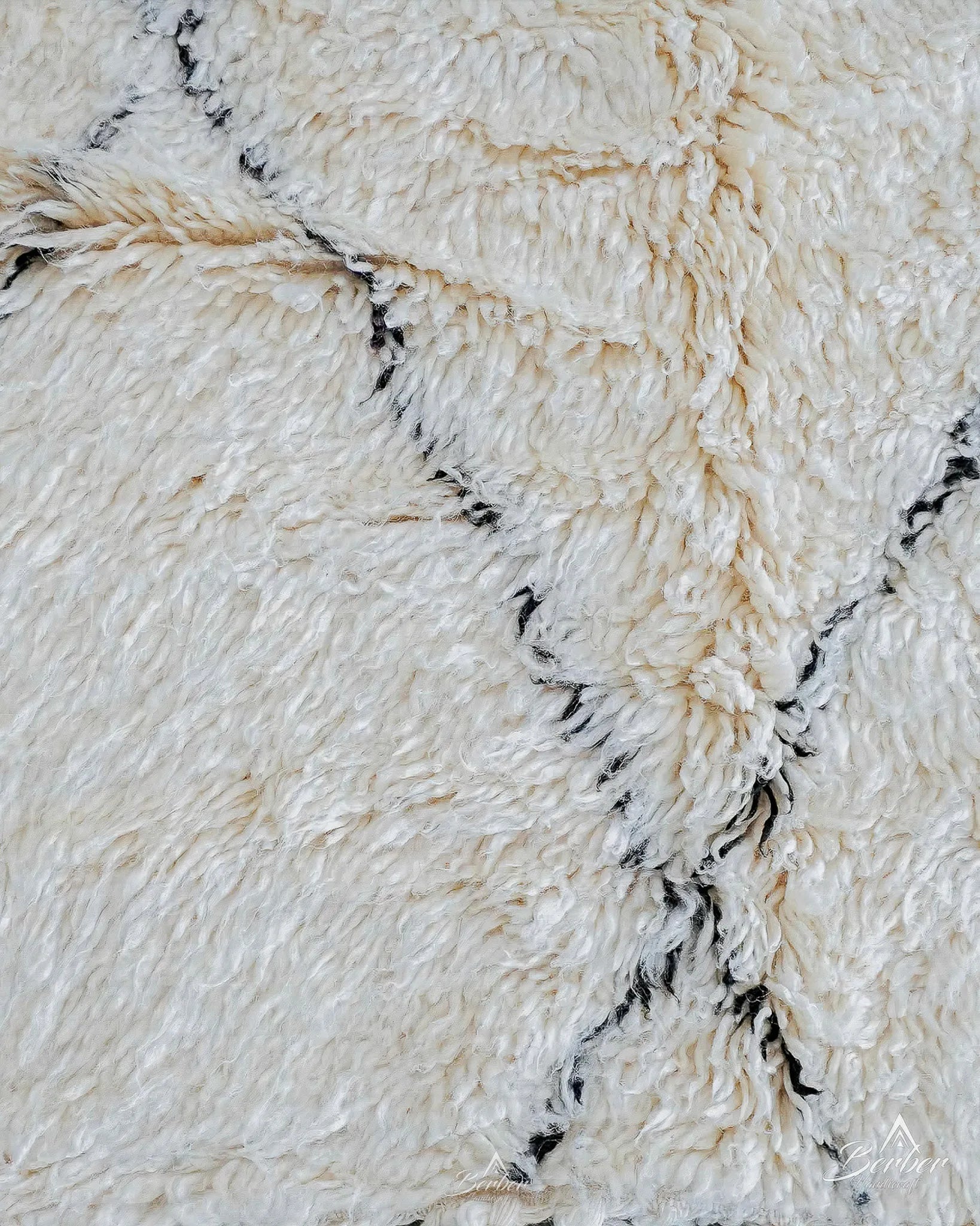 Moroccan Treillis Rug 3 X 5 Ft | 90 X 150 Cm / With Tassels / Short (0.4” / 1 cm)