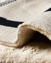 Moroccan Wool Runner 2 X 6 Ft | 60 X 180 Cm / With Tassels / Short (0.4” / 1 cm)