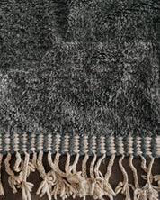Black and White Moroccan Rug 3 X 5 Ft | 90 X 150 Cm / With Tassels / Short (0.4” / 1 cm)