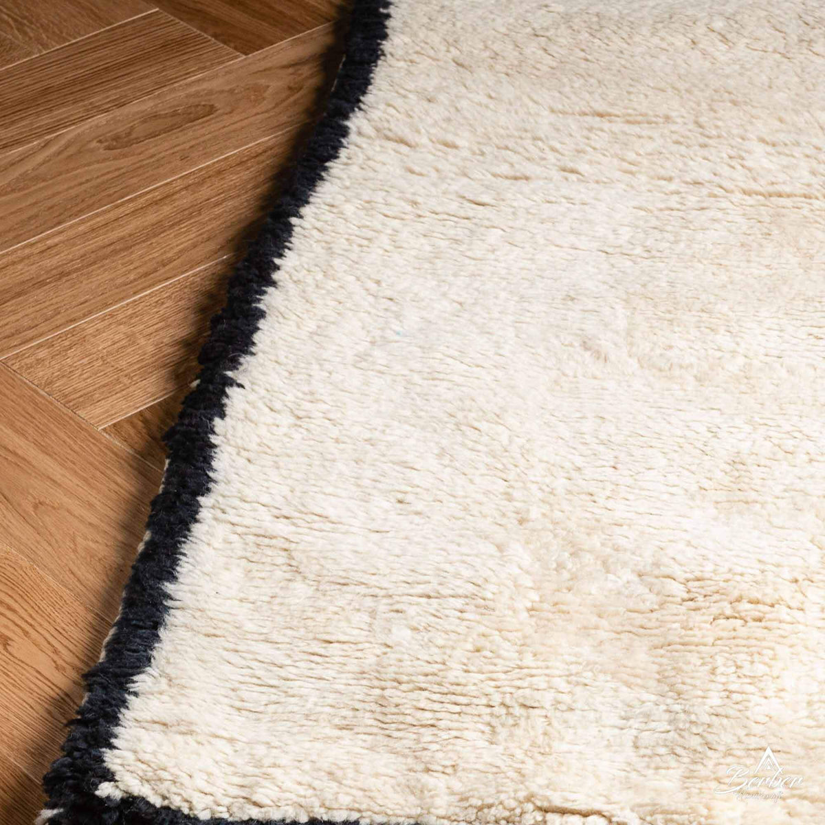 Off White Moroccan Runner Rug - Berber Handicraft