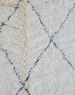 Moroccan Treillis Rug 3 X 5 Ft | 90 X 150 Cm / With Tassels / Short (0.4” / 1 cm)