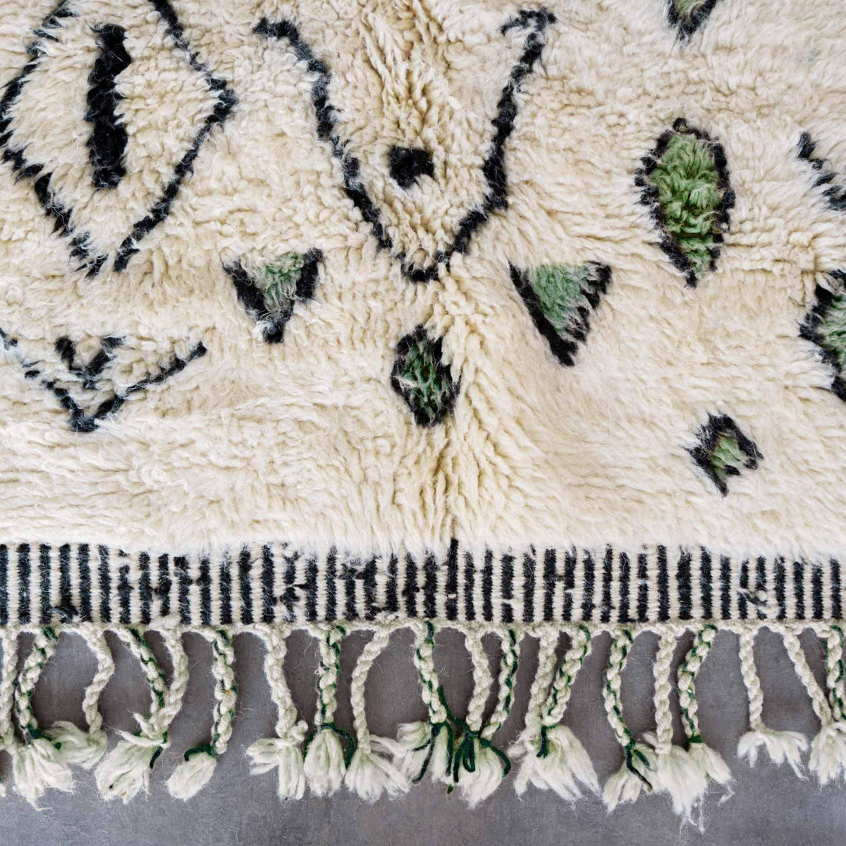 White and Green Azilal Rug - Berber Handicraft