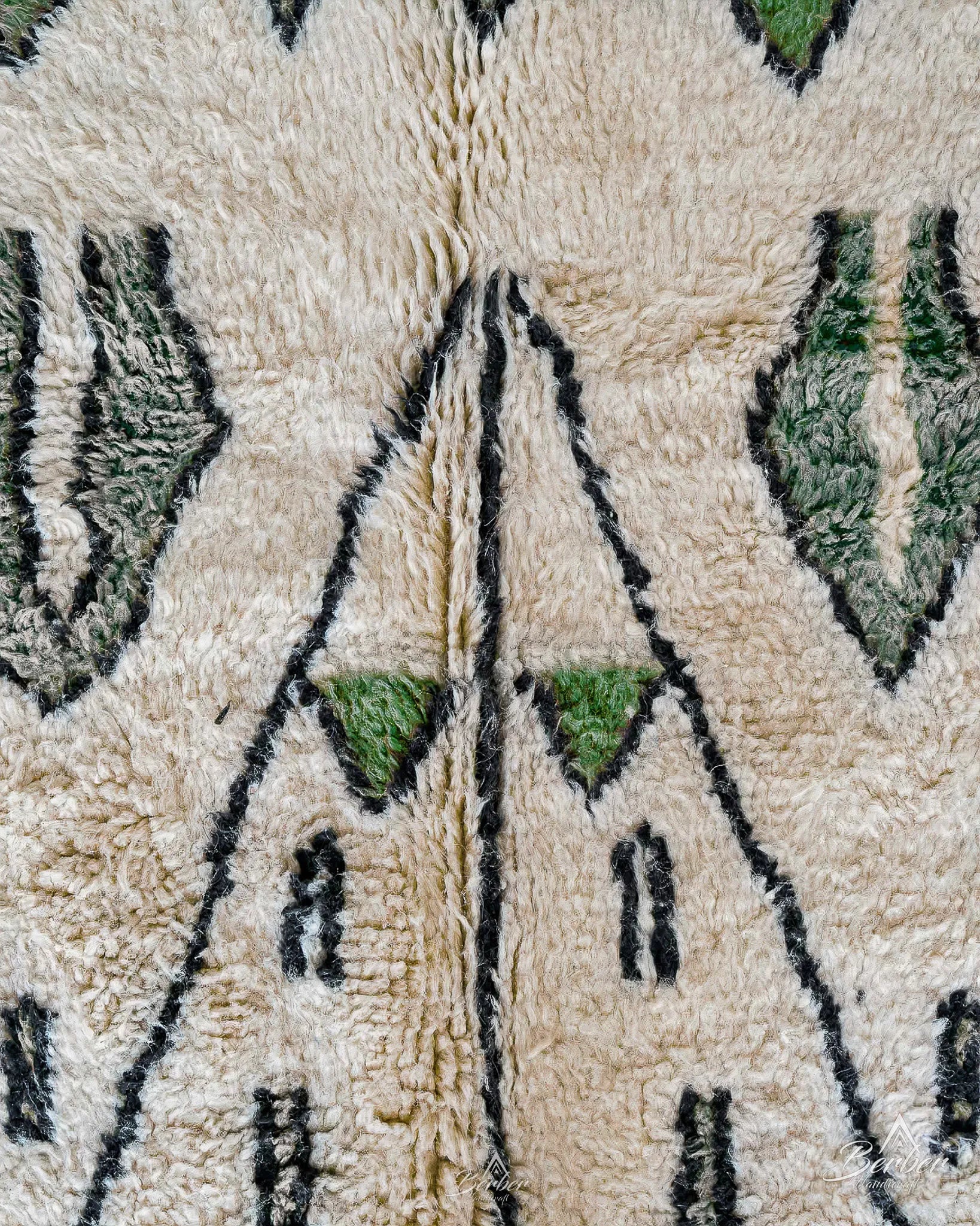 White and Green Azilal Rug 3 X 5 Ft | 90 X 150 Cm / With Tassels / Short (0.4” / 1 cm)