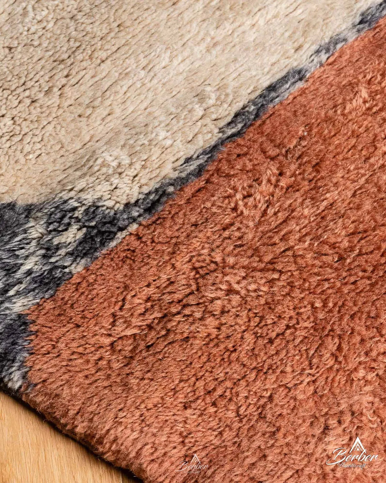 Morocco Rug Runner 2 X 6 Ft | 60 X 180 Cm / With Tassels / Short (0.4” / 1 cm)