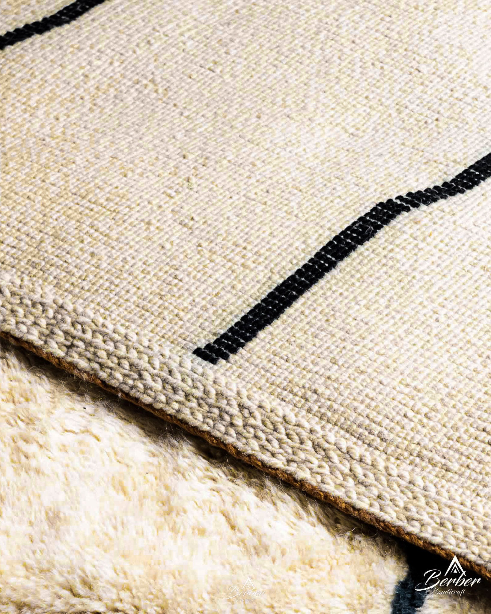 Minimalist Moroccan Rug 3 X 5 Ft | 90 X 150 Cm / With Tassels / Short (0.4” / 1 cm)