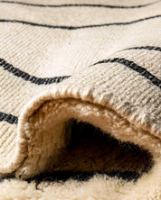 Natural Wool Shag Rug 3 X 5 Ft | 90 X 150 Cm / With Tassels / Short (0.4” / 1 cm)