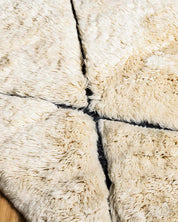 Neutral Berber Wool Rug 3 X 5 Ft | 90 X 150 Cm / With Tassels / Short (0.4” / 1 cm)