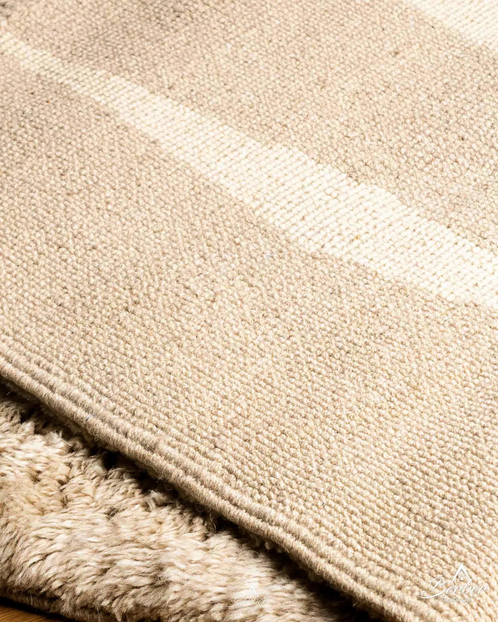 Neutral Handwoven Rug 3 X 5 Ft | 90 X 150 Cm / With Tassels / Short (0.4” / 1 cm)