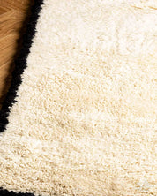 Off White Berber Runner Rug 2 X 6 Ft | 60 X 180 Cm / With Tassels / Short (0.4” / 1 cm)