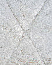 Off White Runner 2 X 6 Ft | 60 X 180 Cm / With Tassels / Short (0.4” / 1 cm)