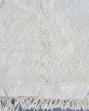Off White Runner 2 X 6 Ft | 60 X 180 Cm / With Tassels / Short (0.4” / 1 cm)