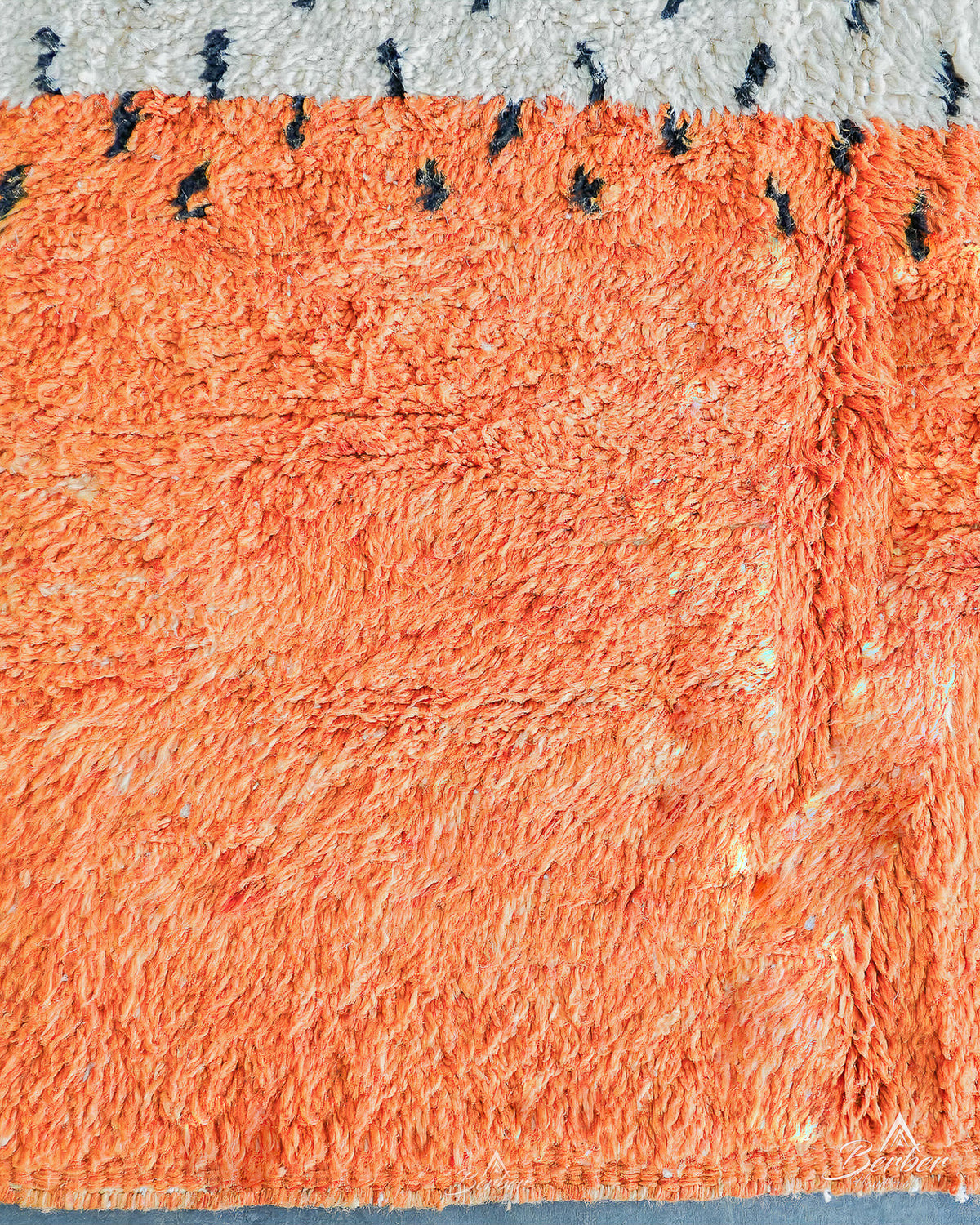 Orange and White Dotted Rug 3 X 5 Ft | 90 X 150 Cm / With Tassels / Short (0.4” / 1 cm)