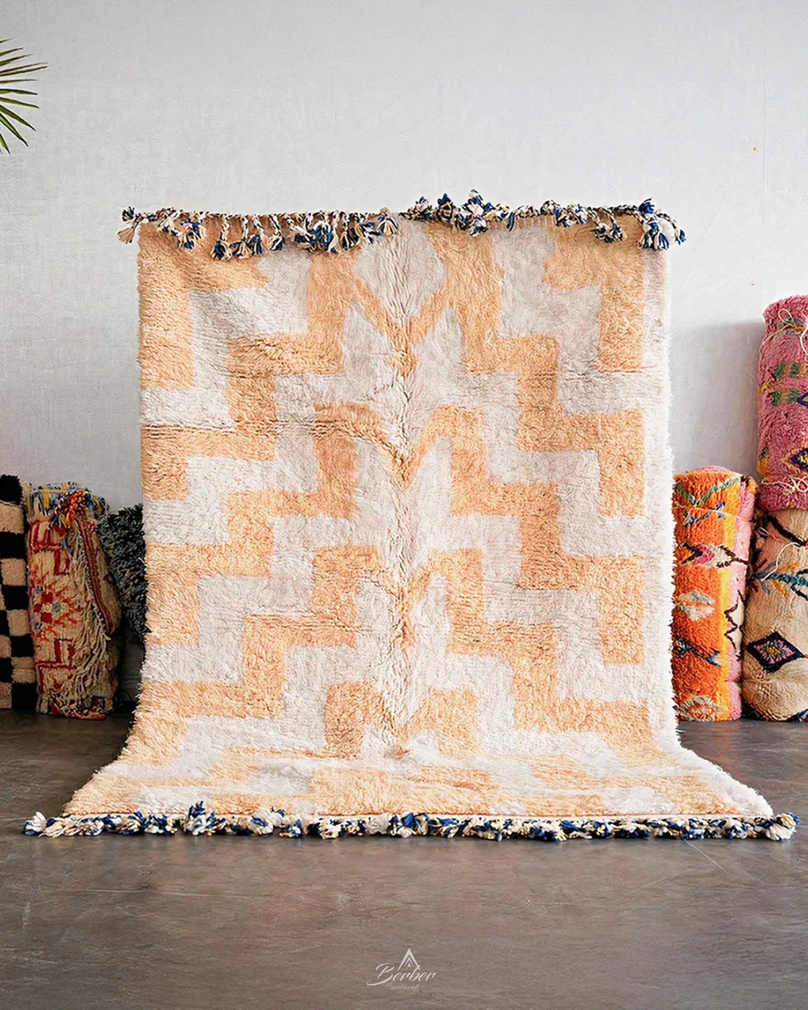 Peach Moroccan area rug 3 X 5 Ft | 90 X 150 Cm / With Tassels / Short (0.4” / 1 cm)