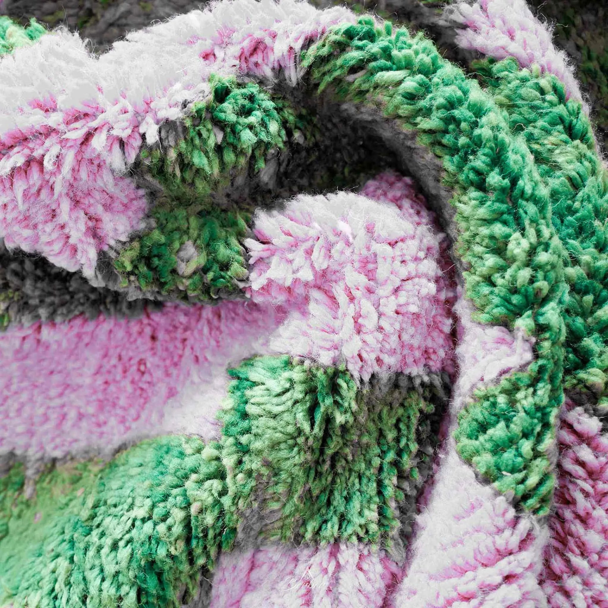Pink And Green Wool Rug 3 X 5 Ft | 90 X 150 Cm / With Tassels / Short (0.4” / 1 cm)