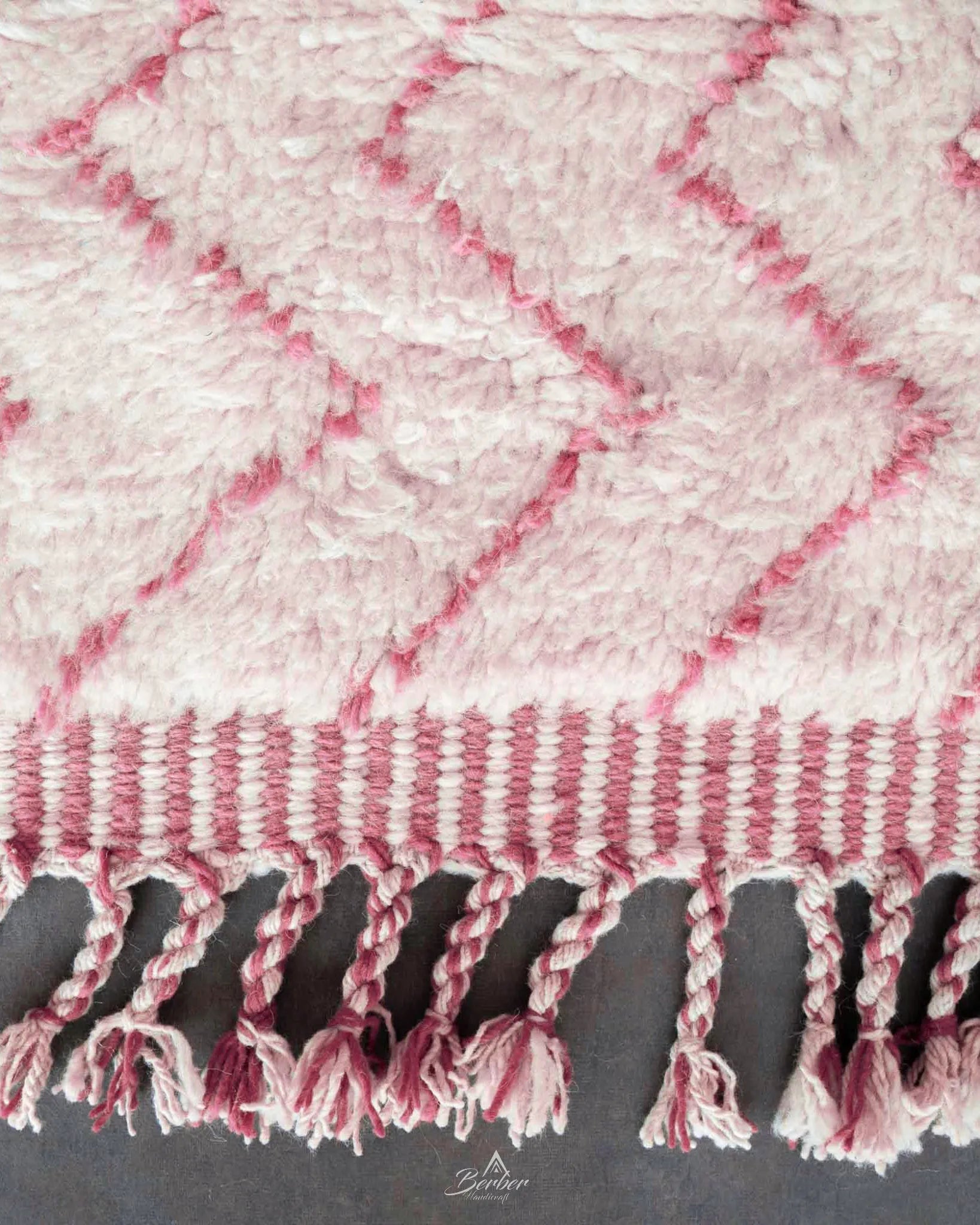 Pink Boho-Chic Rug 3 X 5 Ft | 90 X 150 Cm / With Tassels / Short (0.4” / 1 cm)